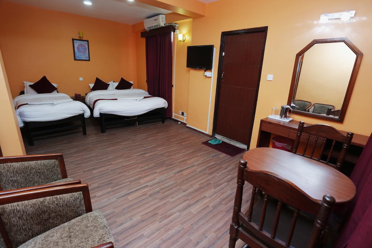Bishwonath Hotel Kathmandu Exterior photo
